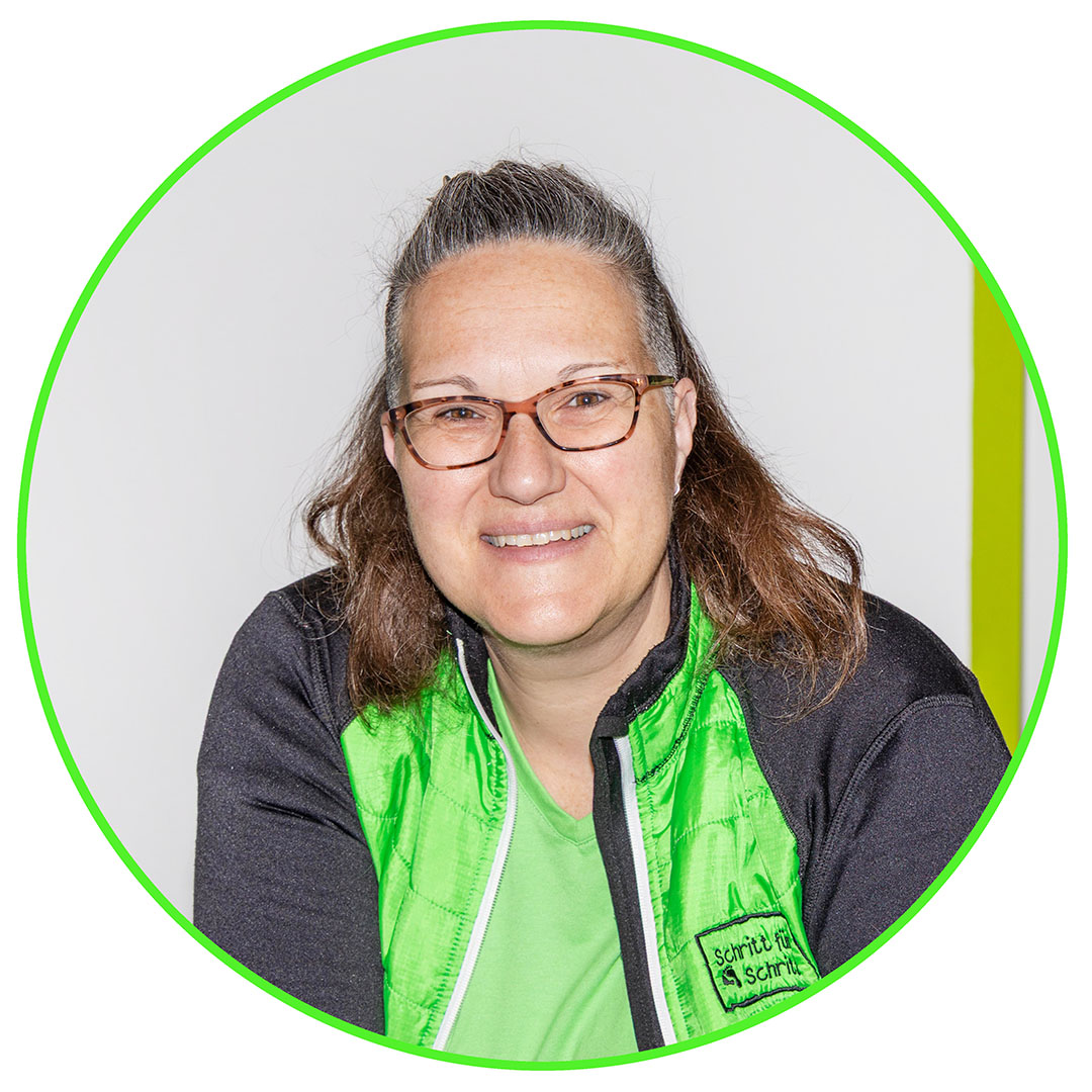 Kerstin Physiotherapeutin Kinder Schritt fuer Schritt Kerstin Physiotherapeutin bei Schritt für Schritt